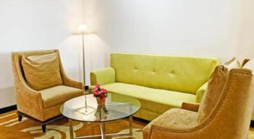 Grand Basko Hotel Padang  Bagian luar foto